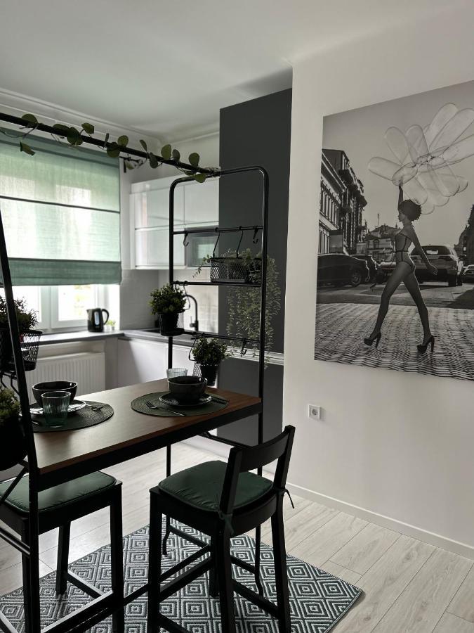 Ferienwohnung Sophie'S Urban Nest Miskolc Exterior foto