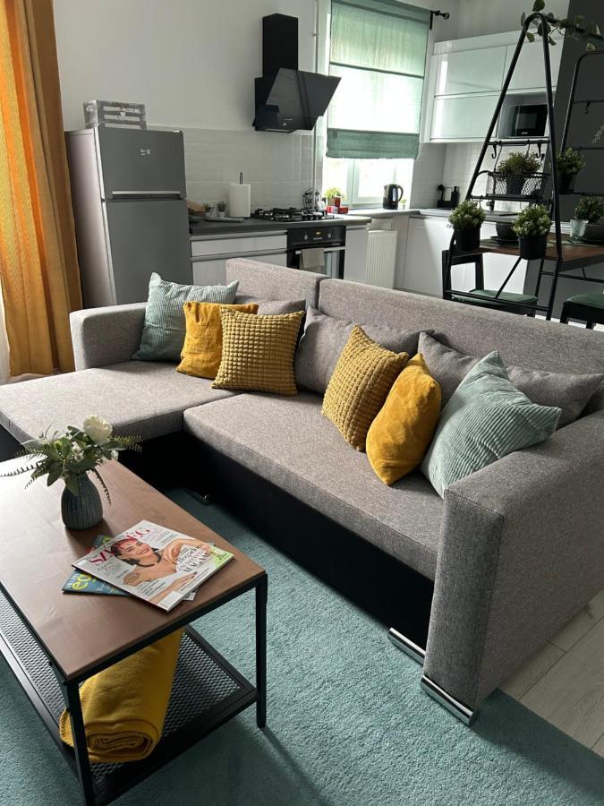 Ferienwohnung Sophie'S Urban Nest Miskolc Exterior foto